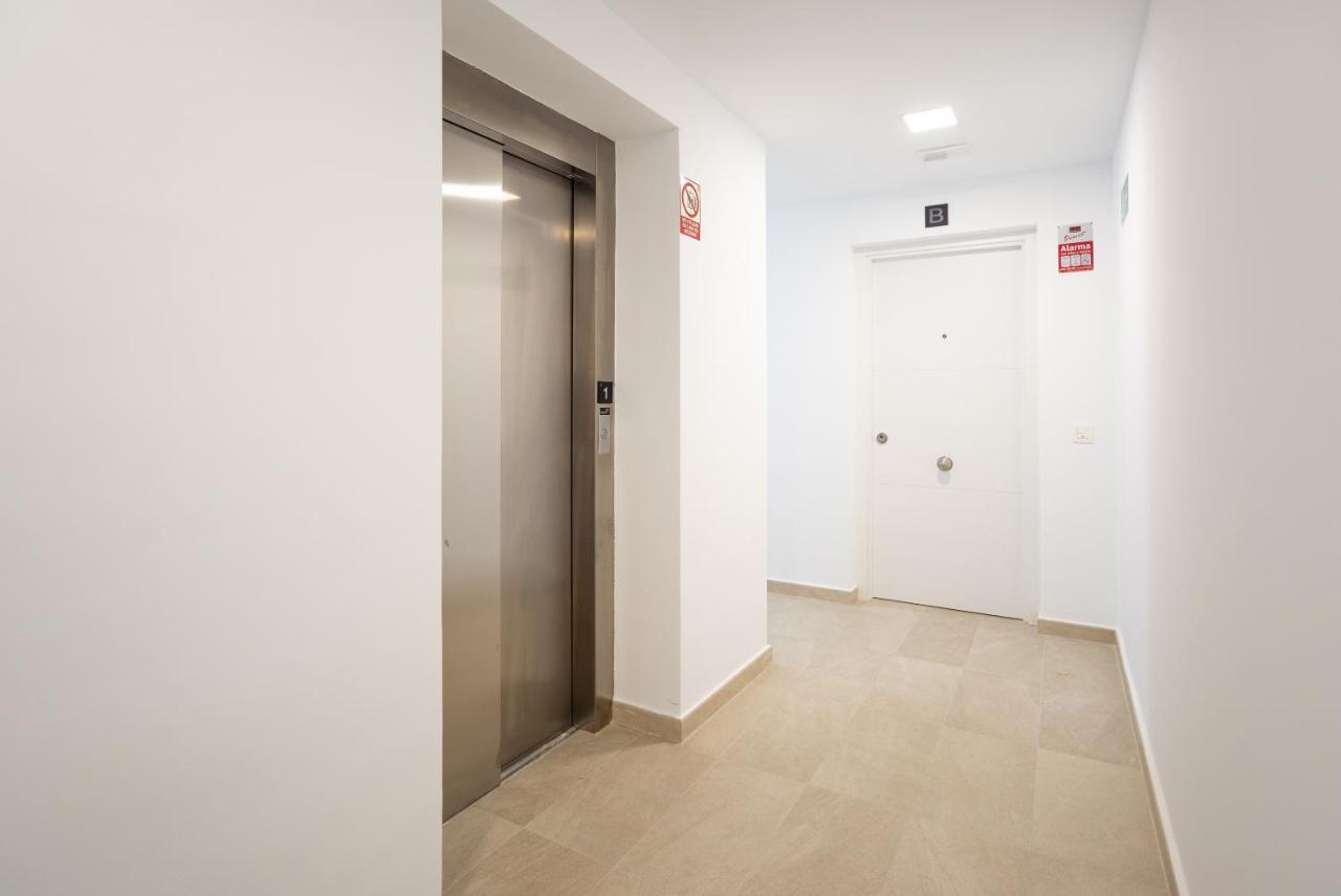 Seafront Duna Beach Luxury Apartment 托罗克斯科斯塔 外观 照片